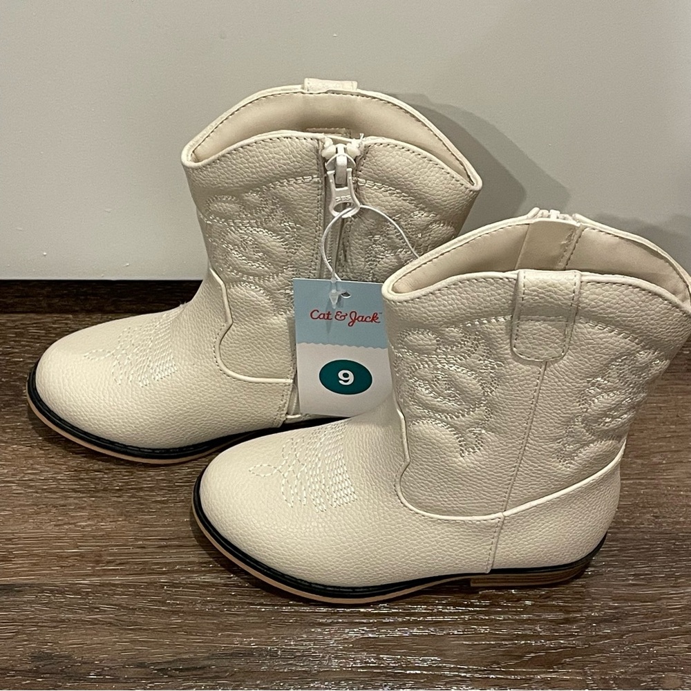 Cat & Jack Cream Kids Boots